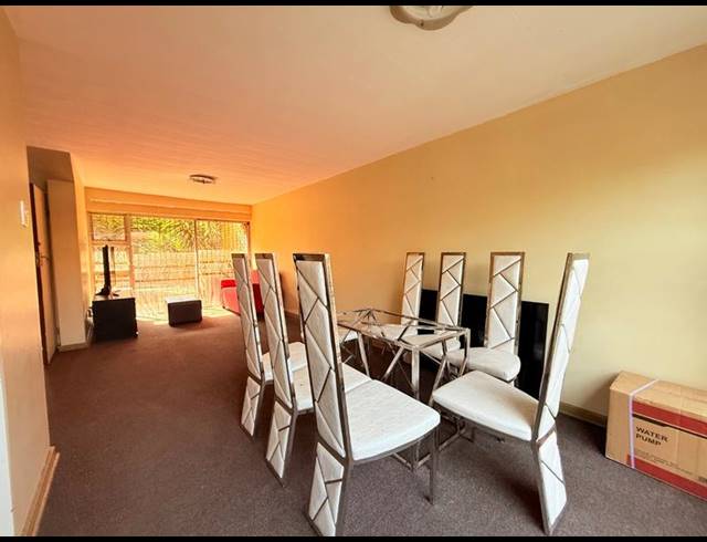 2 BEDROOM TOWNHOUSE FOR SALE IN VANDERBIJLPARK CE 3